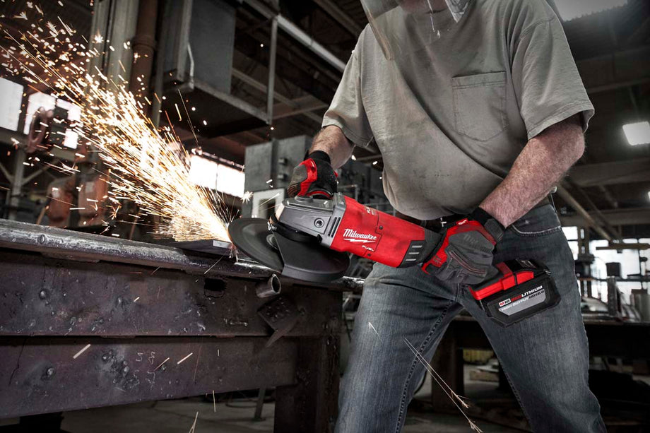 Grinder Milwaukee M18 FUEL 18 Volt Lithium Ion Brushless